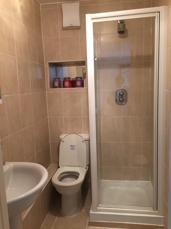 Central City 1 Bed Apartment Бат Экстерьер фото